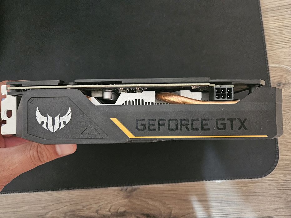 Продам видеокарту Asus gtx 1650