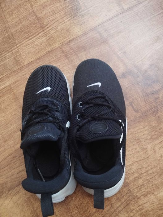 Оригинални детски маратонки Nike