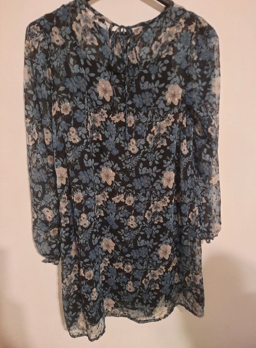 Rochiță cu mânecă lunga