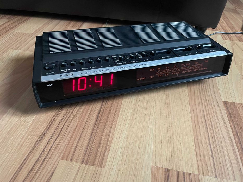 Radio cu ceas MBO 1800