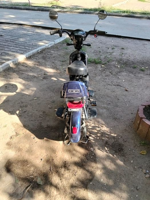 Продам новый, катались раз 10 во дворе.