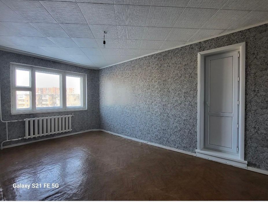 Продам 3 х комн, квар., 9-22, 4 этаж