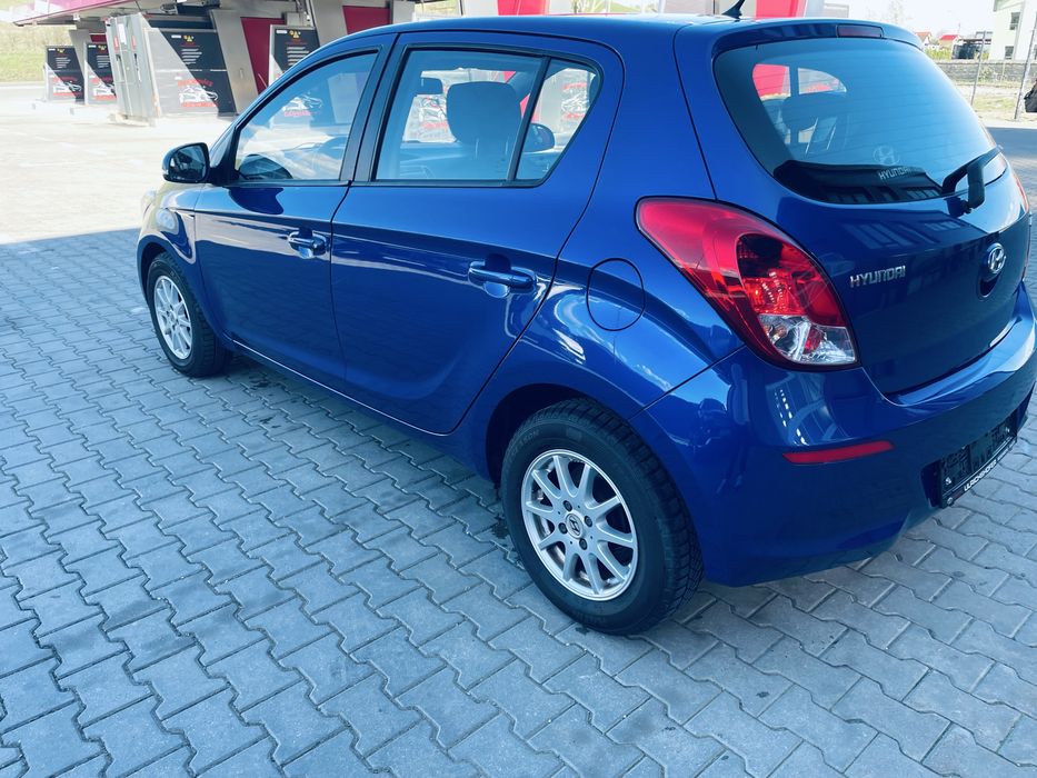 Hyundai i20. 4 pistoane 1.3 Benzina  Euro 5