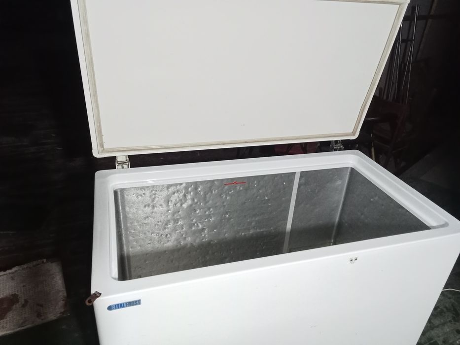 Морозильник рабочая продается