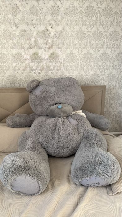 Большой плюшевый медведь Teddy
