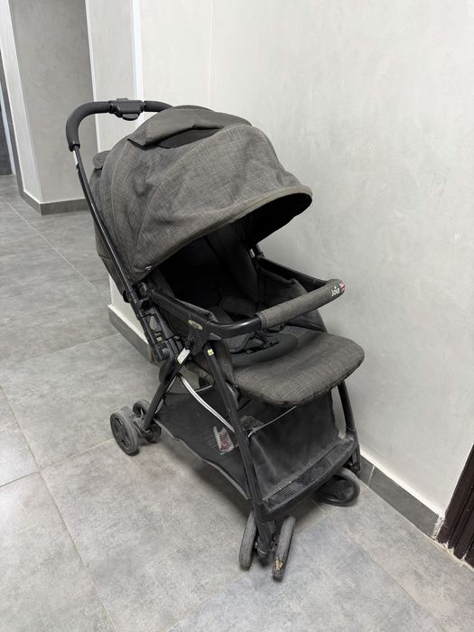 Коляска Joie детская