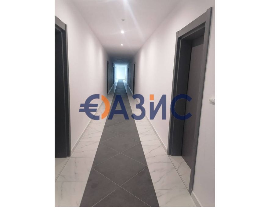 Продава се Двустаен апартамент в Свети Влас - 84 кв.м за 653 €/кв.м - Снимка #13