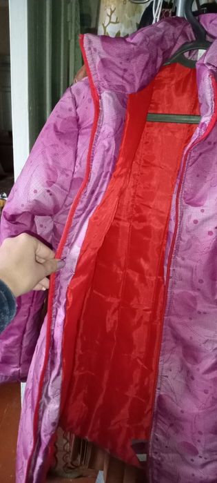 Kurtka (padróstik qizlar uchun)