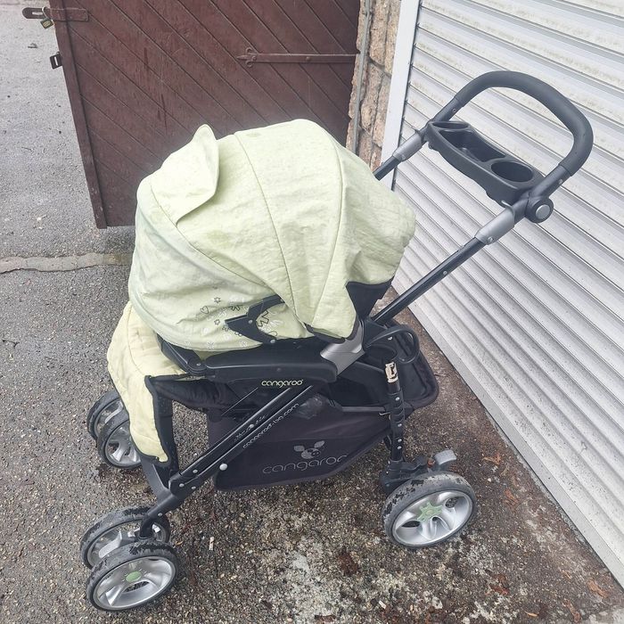 Продавам Детски Колички за  Бутане във много добро Състояние