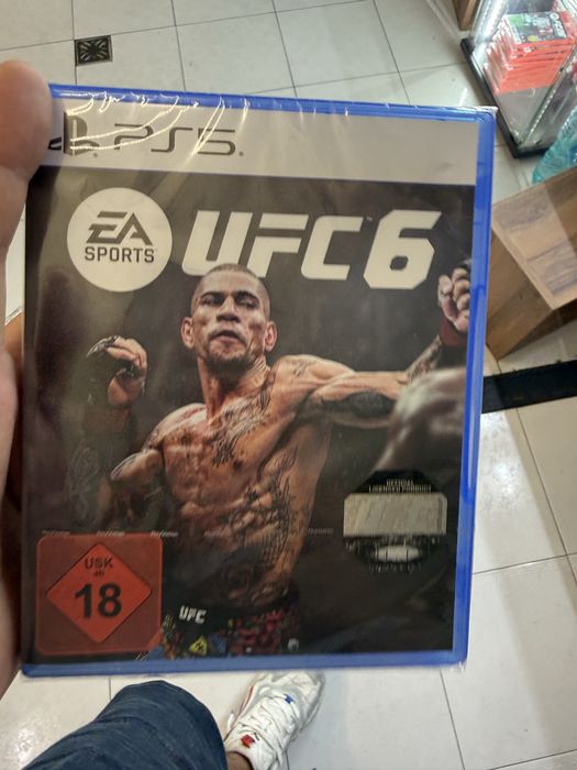 UFC 6 PS5 EA Sports joc original nou sigilat PlayStation 5 pe disc