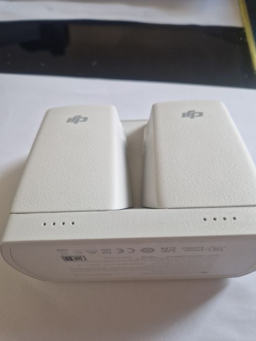 Dji flip baterii noi.4 si 6 cicluri+hub