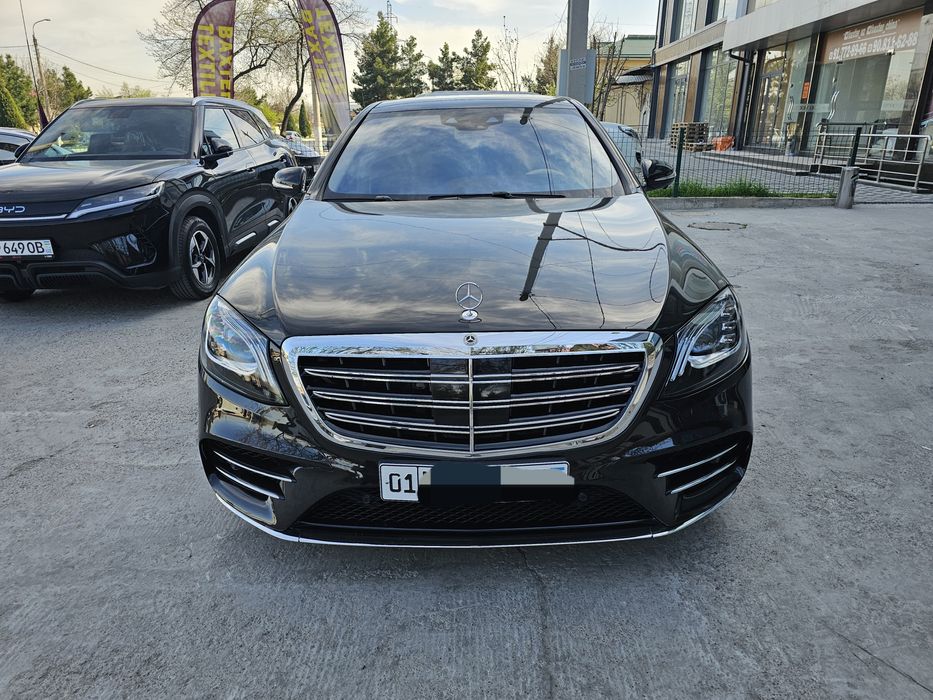 Mercedes Benz W 222 s560 4matik. Long. Yili 2019. Yurgani 111000.