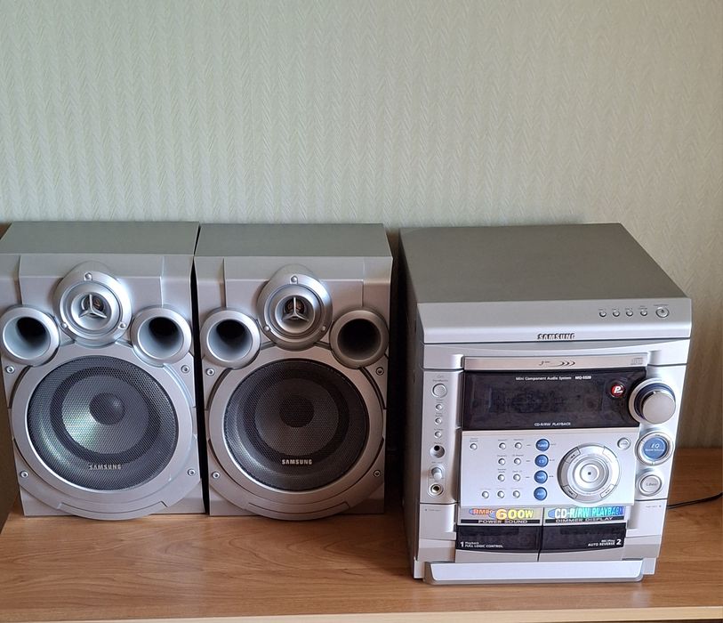 Музыкальный центр SAMSUNG