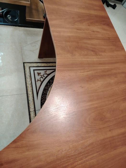 Продам письменный стол