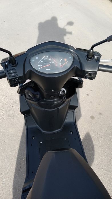 Продам скутер м8