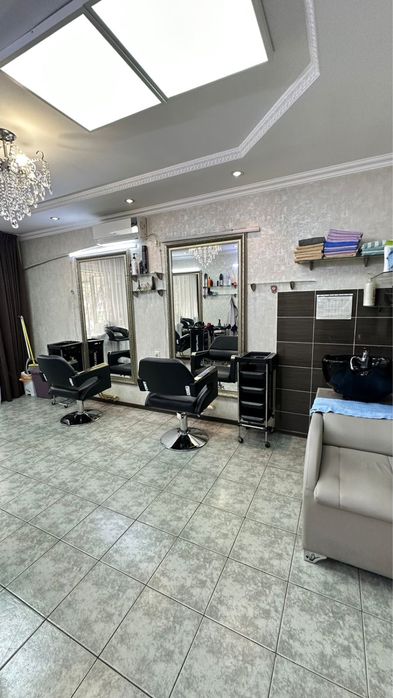 Парихмахерсое кресло в аренду