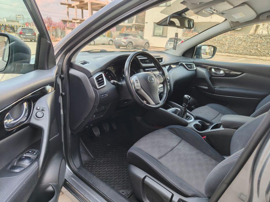 Nissan Qashqai  - 2014 -  1.5 dci - model : J 11