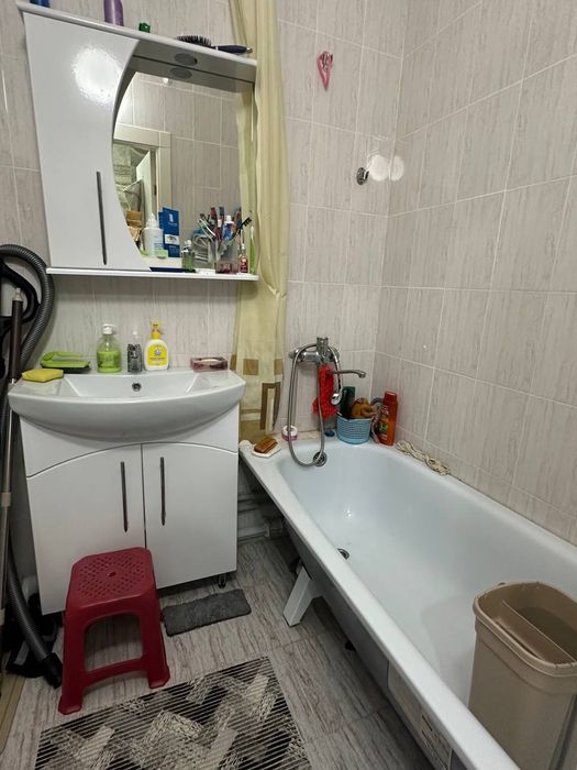 Продам 3х комнатная квартиру