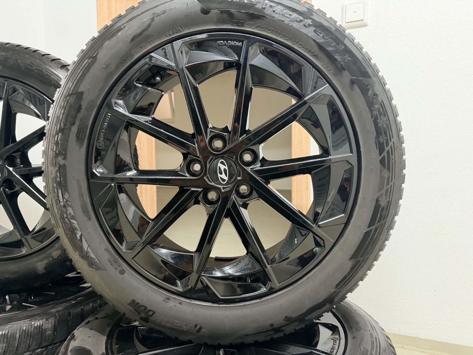Jante originale Hyundai R19 5x114,3+ anvelope 235/55R19