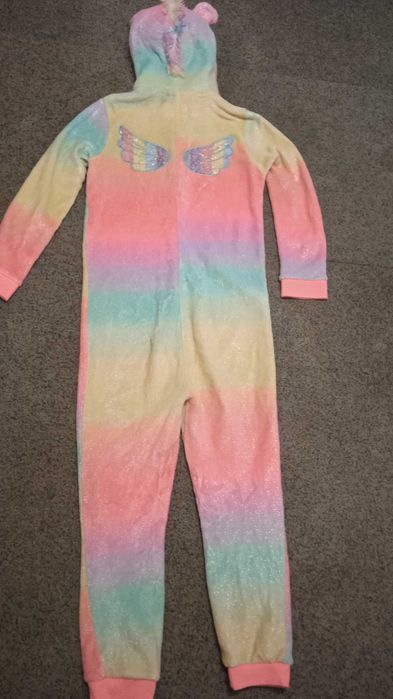 Екипи / пижама 140 см