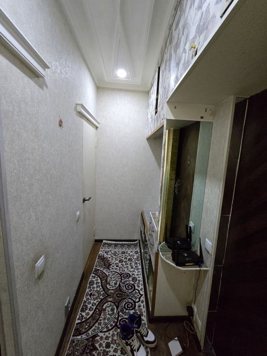 Продаётся 1 комнатная квартира Мирзо Улугбекский район массив Феруза