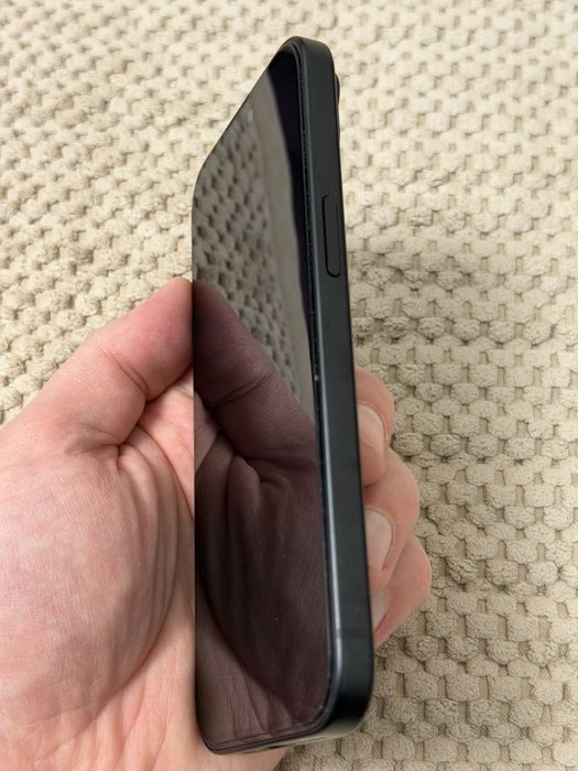 Продам IPhone 15 256Gb 100%