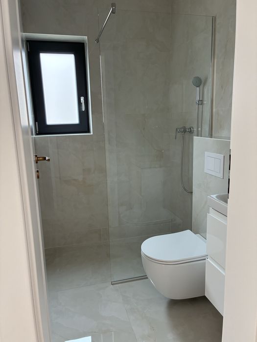 De vanzare: apartament 3 camere, 62 m, parter, imobil nou, ultrafinisat
