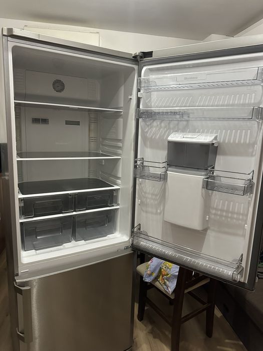 Хладилник Blomberg