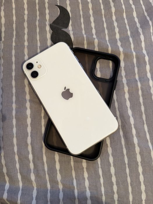Iphone 11, 128гб белый цвет