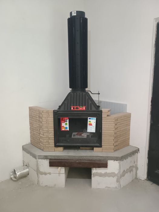 Casa cu arhitectura tradițională Tismana Gorj