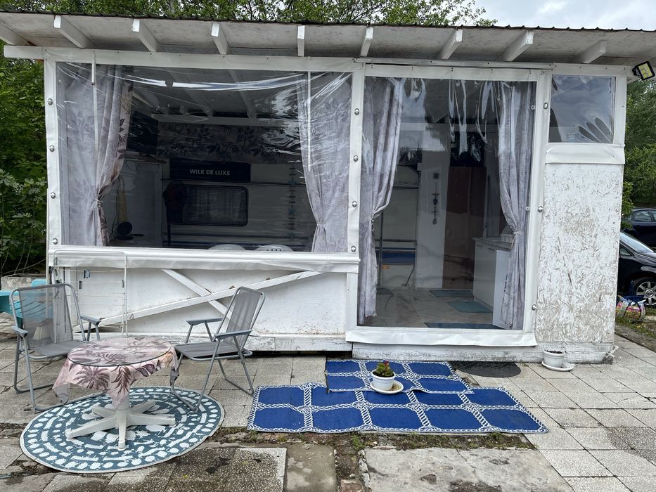 Каравана с навес