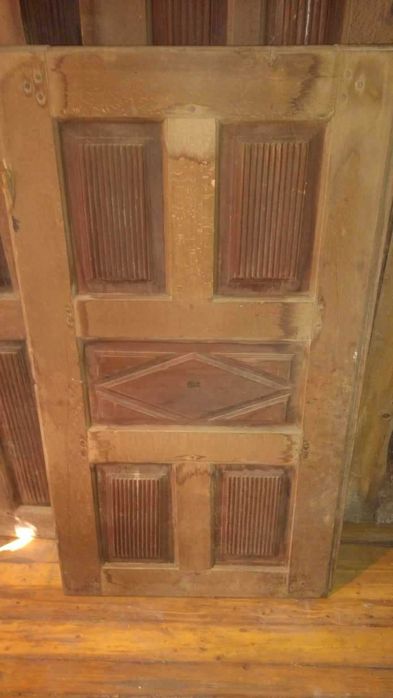 Дървени Врати / Старинни / Битови Врати