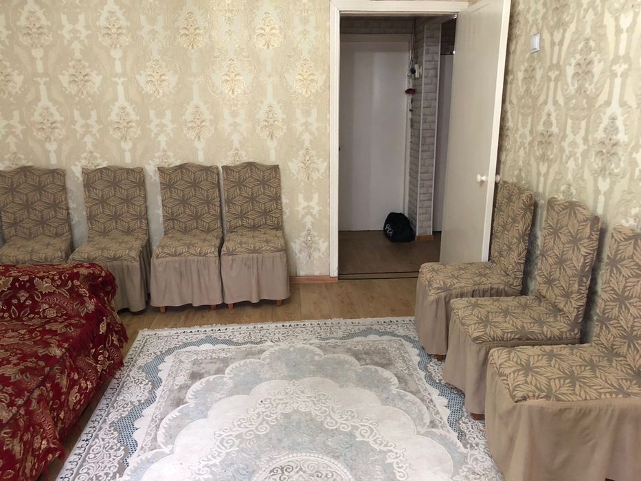 Стулья для гостинной