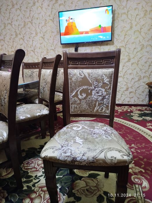 Продается Стол стулья