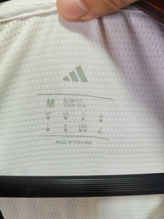 Tricou Ardă Guler Real Madrid