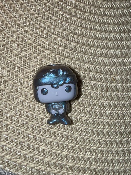 Upside Down - Dustin (Stranger Things)