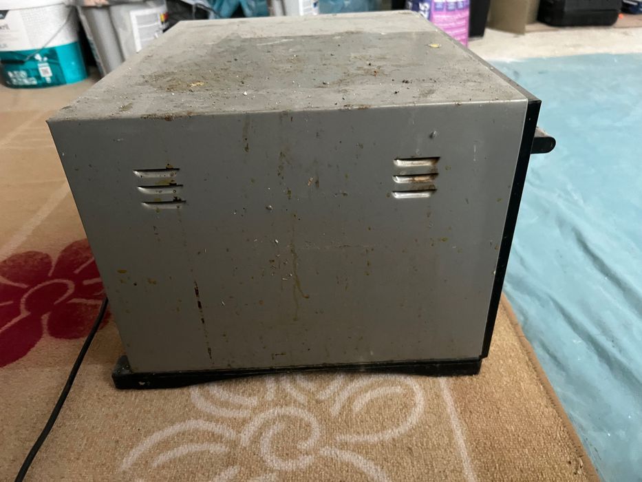 Продавам електрическа фурна