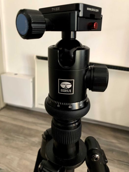 Статив Sirui ET-2204