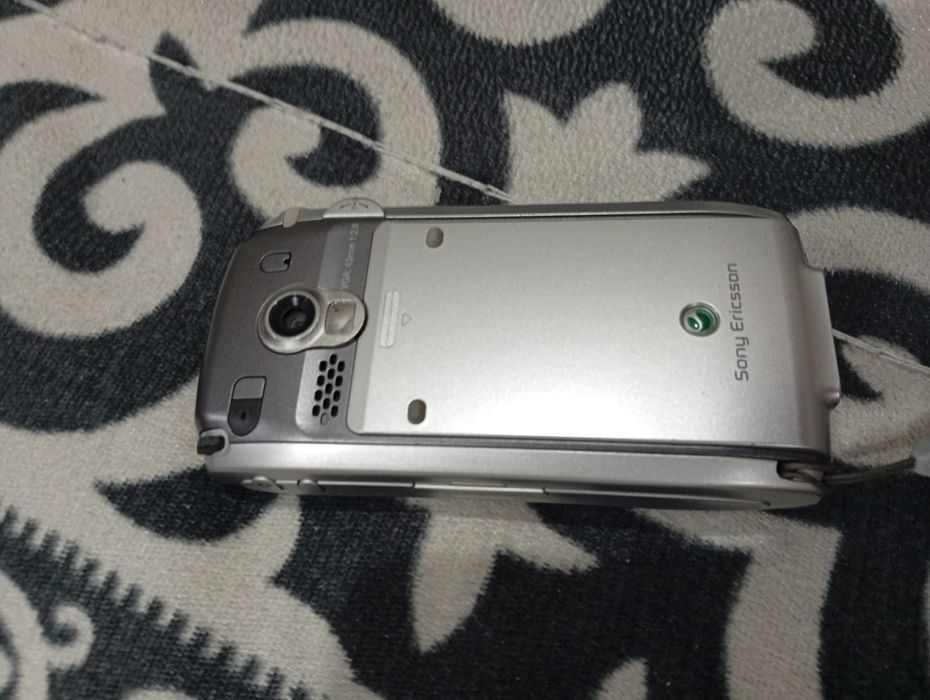 Продам Сони ериксон Р910i