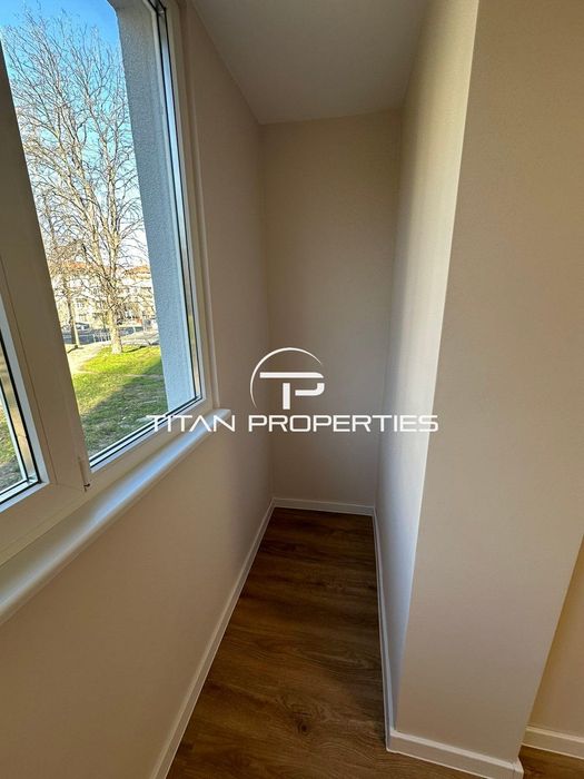 Продава се Тристаен апартамент в Бургас, Братя Миладинови - 50 кв.м за 1529 €/кв.м - Снимка #5