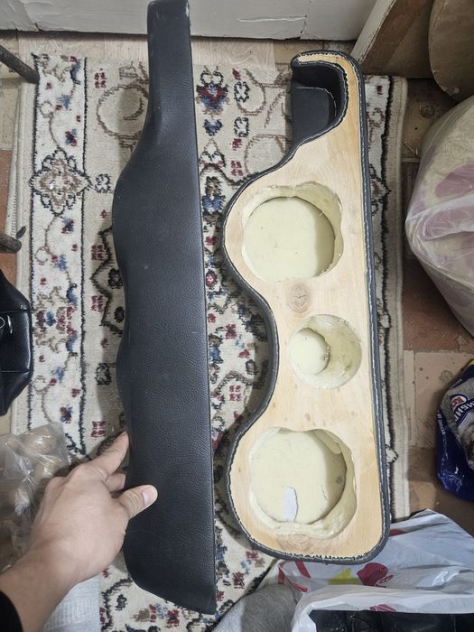 Под колонки с 3 местами