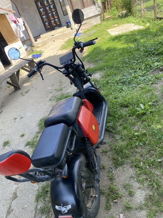 Vand scuter Electric