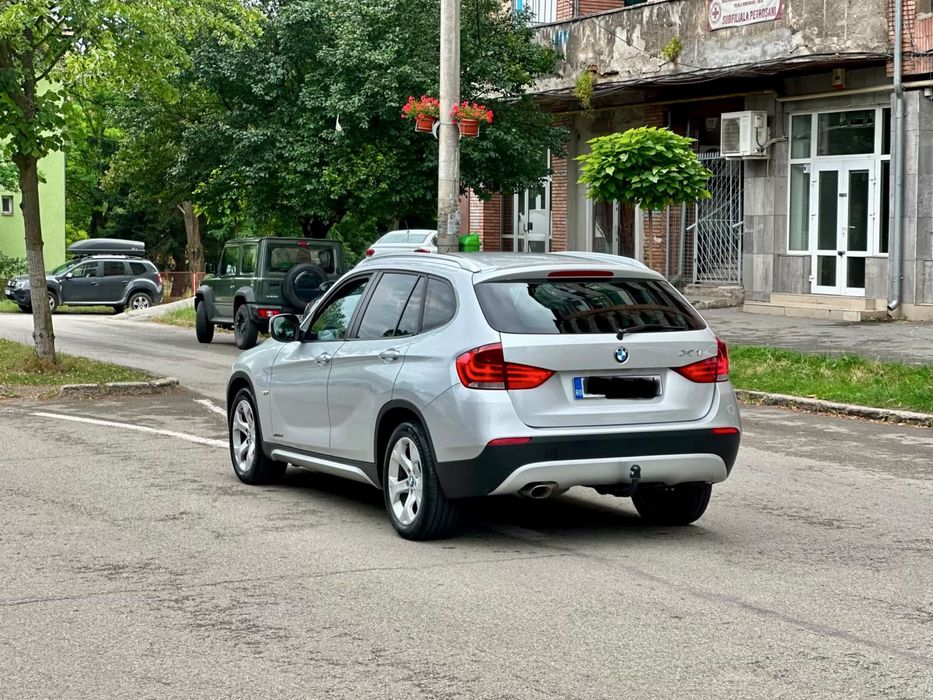 BMW X1 2011 — imagine 4