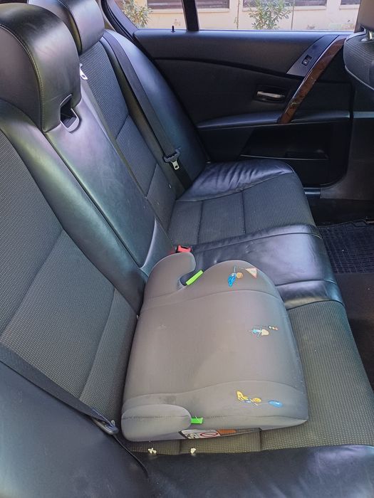 Vând  mașină  BMW SERIA 5