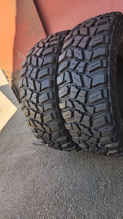2 броя джипови гуми  285/75/16 Cooper Discover  STT Pro, POR
dot1022
15.2mm
Добро състояние на гумите 
внос Австрия 
цена : 199 евро за 2бр 

Предлага