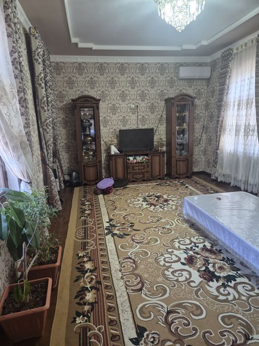 Уй сотилади срочни