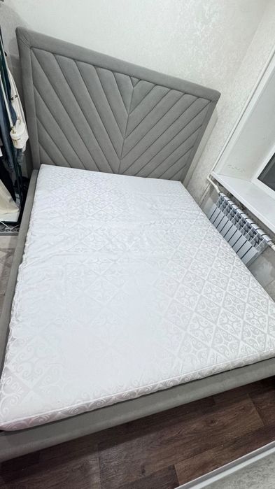 Продам двух спальний кроват
