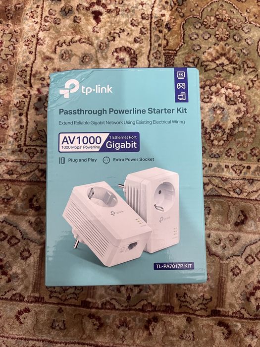 Powerline адаптер TP-Link TL-PA7017P KIT (AV1000)