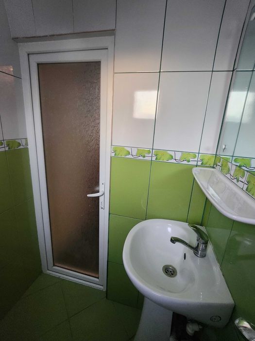 Dau spre închiriere garsoniera cocheta