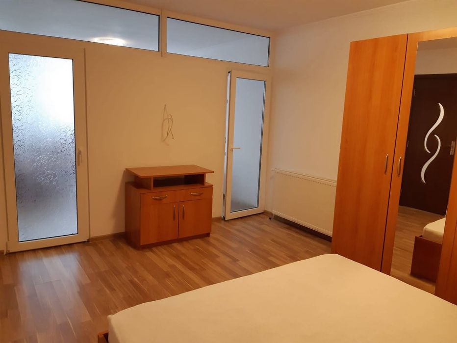 Apartament de inchiriat